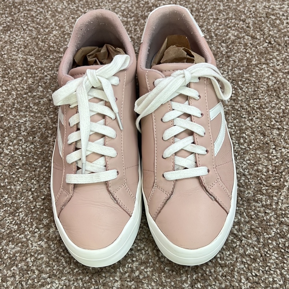 Tretorn Womens Mason 2 Pink Leather Fashion Sneaker Low Top Size 9 Shoes